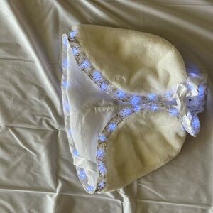 Disney princess light up cape! Great condition